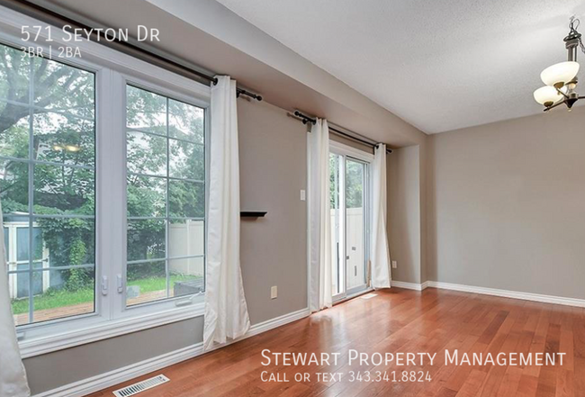 Building Photo - 571 Seyton Dr