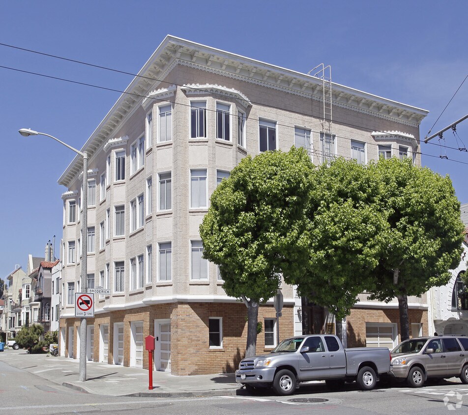 Primary Photo - 3301 Broderick St