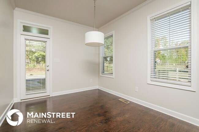 Foto del edificio - 190 Alcock Ln