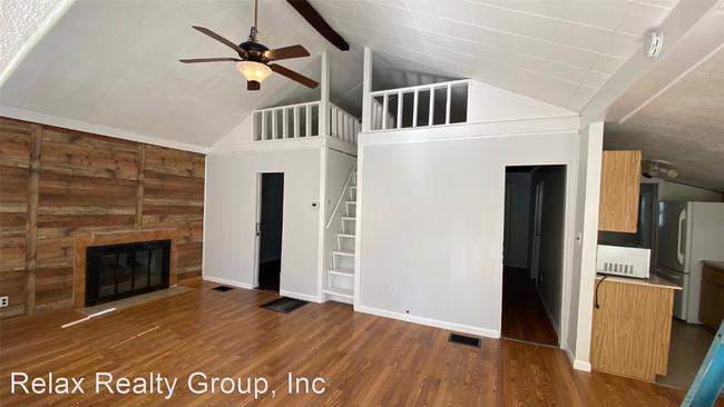 Building Photo - 2 br, 1 bath House - 1704 Ballard Park Dr