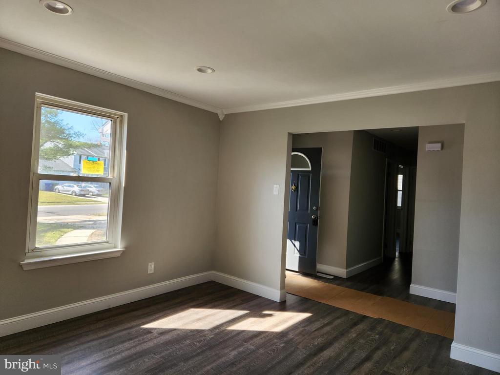 10 Lincoln Ln, Evesham, NJ 08053 House Rental in Evesham, NJ