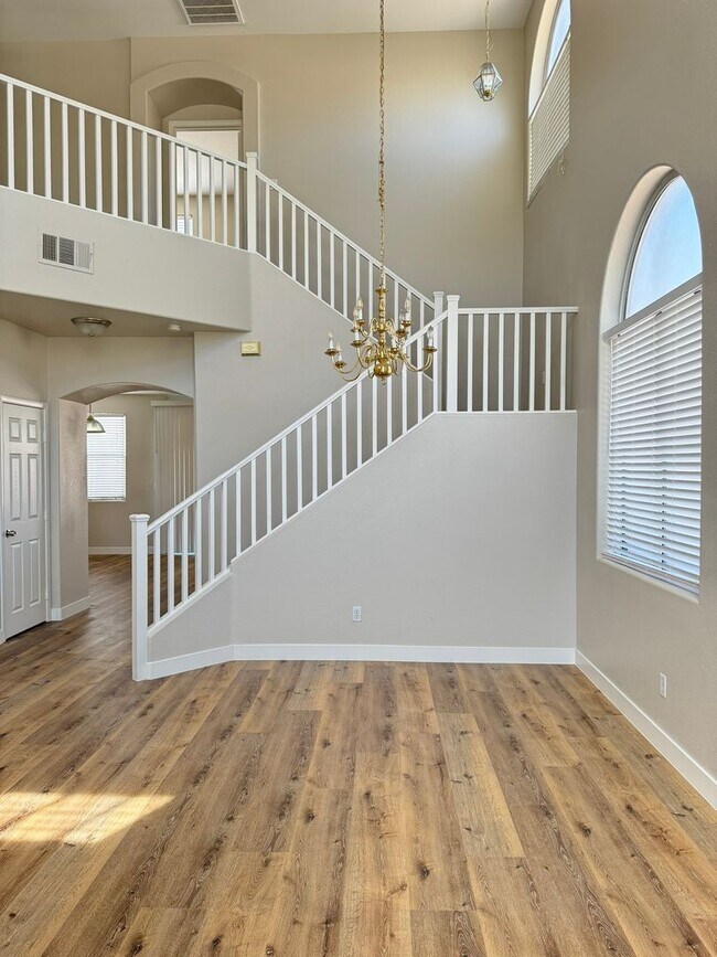 Foto del edificio - 4908 Sparkling Sky Ave