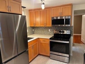 Building Photo - 5016 Fir St