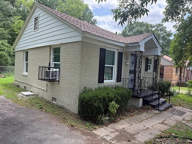 Building Photo - 2601 Boulevard Ave