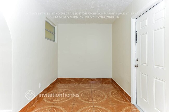 Building Photo - 241 N 69th Ave