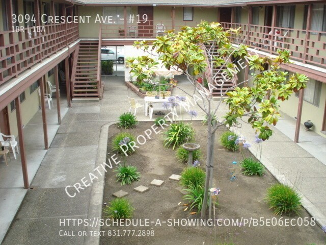 Building Photo - 1 Bedroom Apartment in Marina, CA