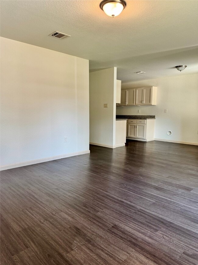 Foto del edificio - 624 Luke St