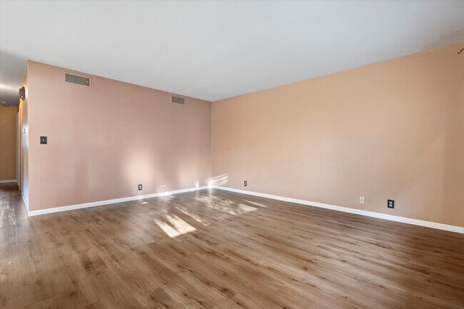 Foto del edificio - 2773 S 58th St