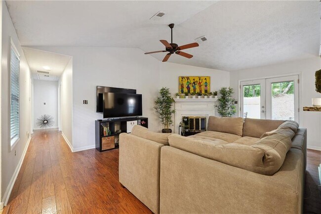 Building Photo - 2445 Turtlebrook Pl