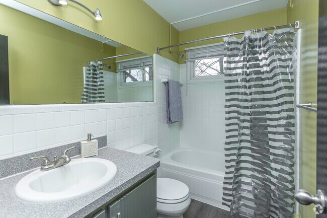 2HAB, 1BA - 900 ft² - Crooks South Aparments
