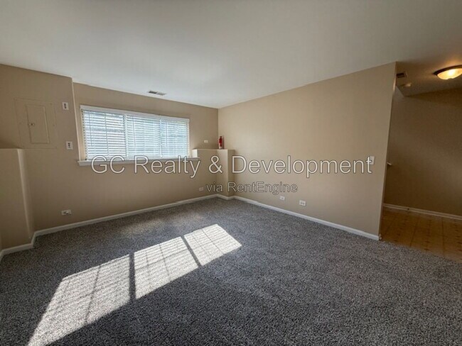Foto del edificio - 2105 W Concord Ln