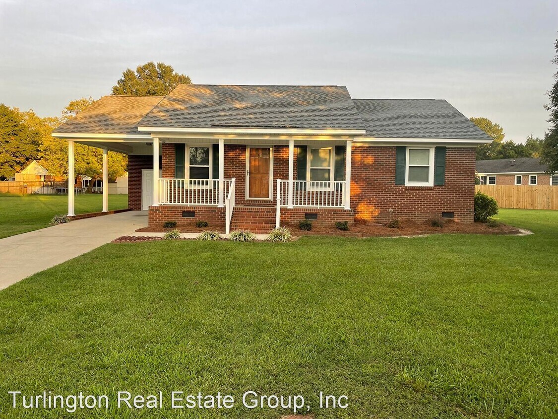 3 br, 1 bath House 103 Marsha Ct., House Rental in Erwin, NC