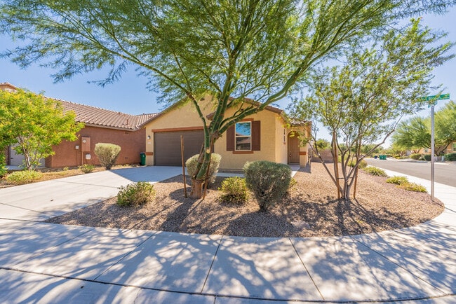 Foto del edificio - Gladden Farms Home
