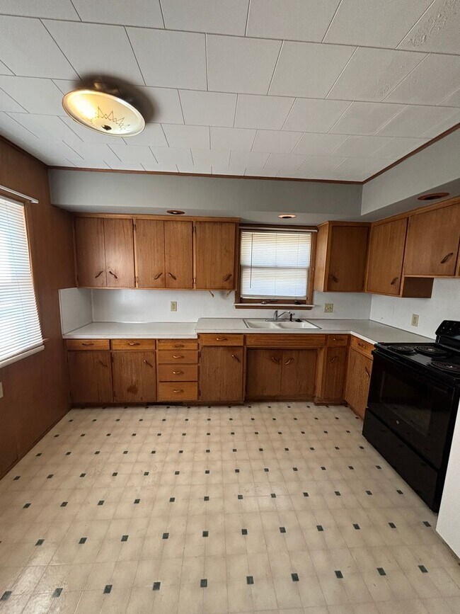 Foto del edificio - 1 Bedroom, 1 bathroom apartment in great C...