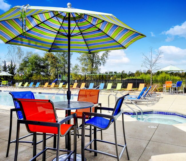 Saddle Brook Apartments Pewaukee, WI