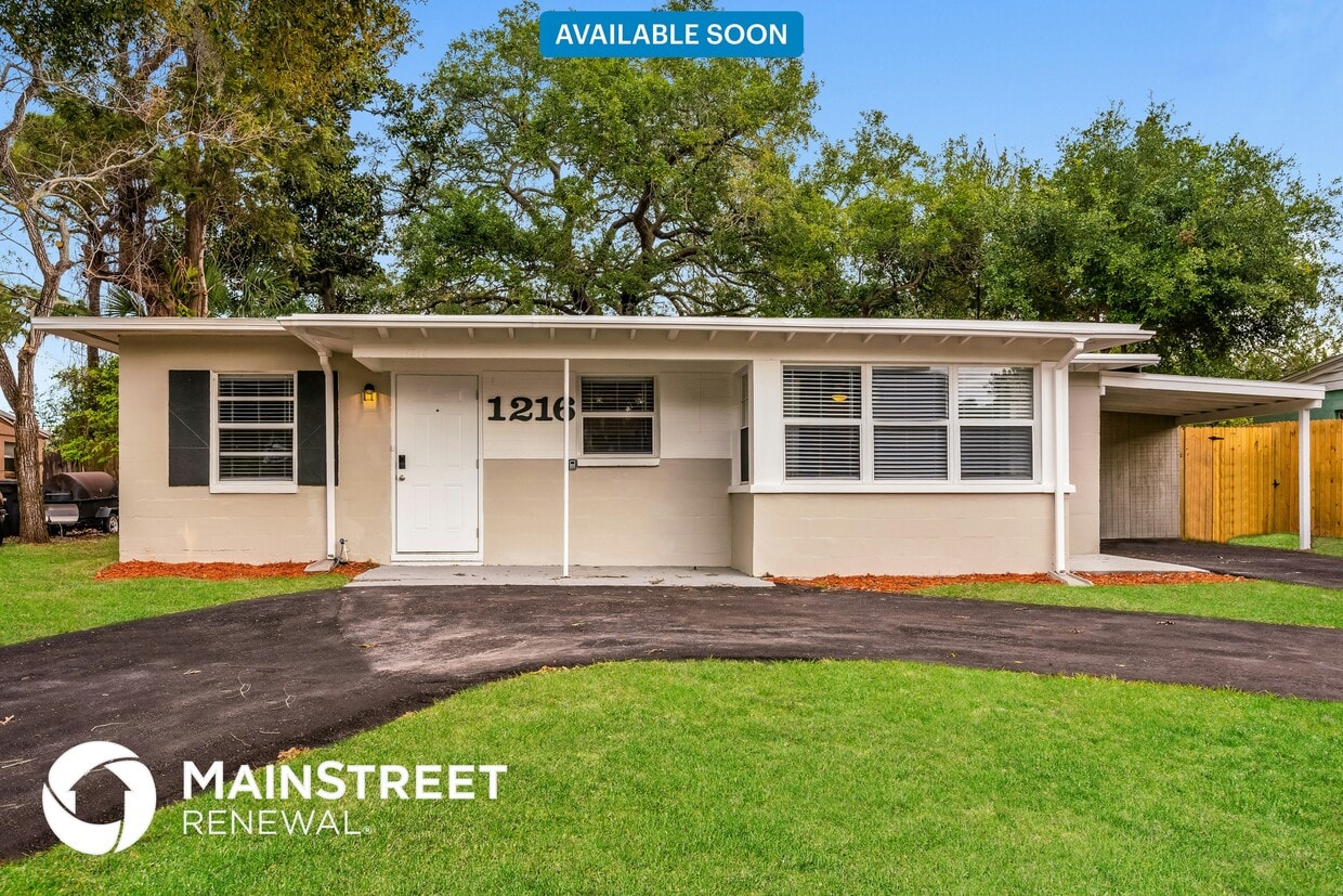 Primary Photo - 1216 Claire Dr