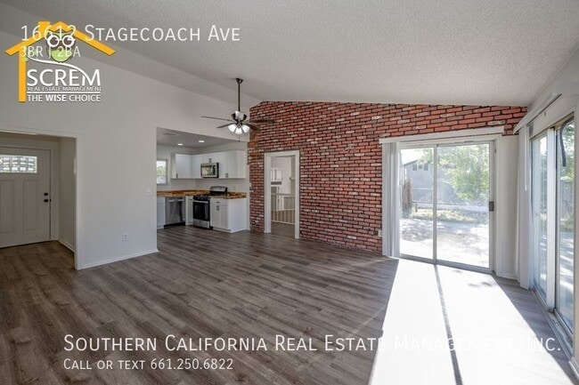 Building Photo - Custom Single Story Three Bedroom Home in ...