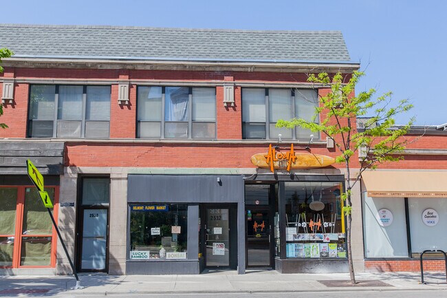 Foto del edificio - 2530 N Clark St