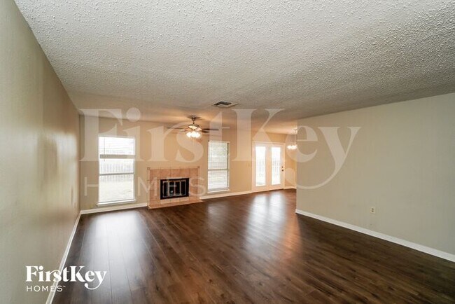 Foto del edificio - 8003 Deadwood Ridge