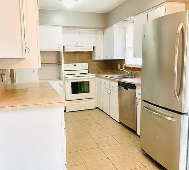 Foto del edificio - 6205 Ogden St