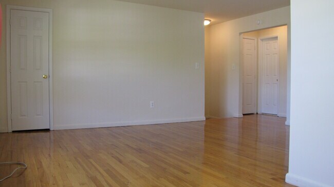 Foto del interior - Pompton Hills