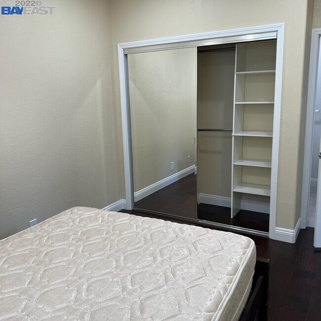Foto del edificio - 37235 Acorn Pl