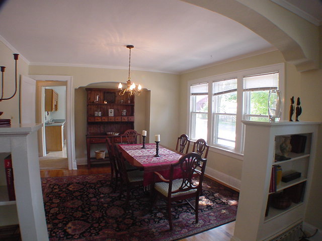 Dining Room - 4800 N Bartlett Ave