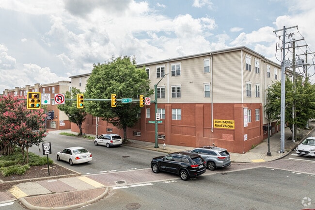 Building Photo - Cary Belvidere Apartments