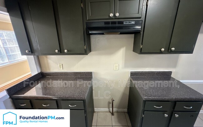 Foto del edificio - 3552 Suzanne Dr