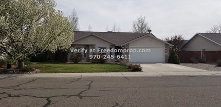 Building Photo - 736 Galena Dr