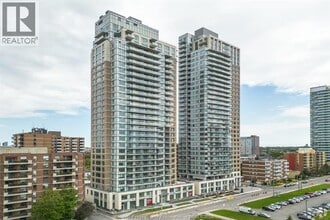 Building Photo - 121 Parkdale Ave