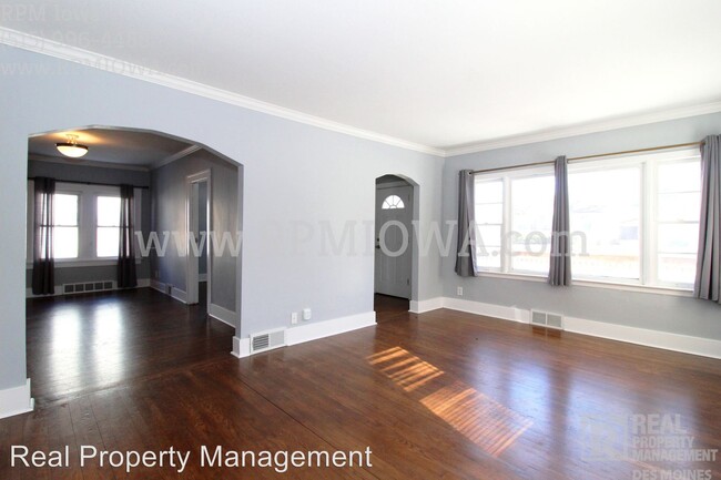 Building Photo - 2 br, 1 bath House - 2400 51st Street