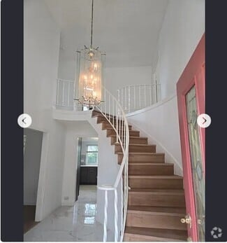 Building Photo - 739 San Martin Pl