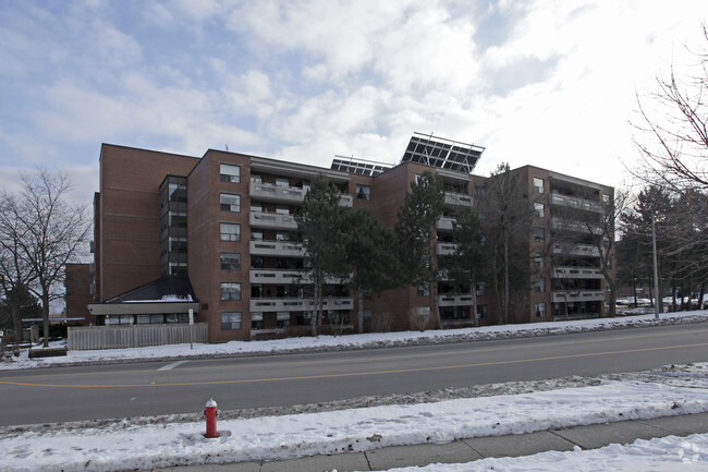 Building Photo - Hillside Place