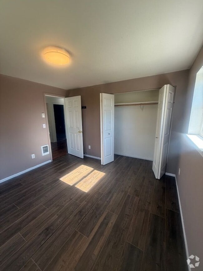 Building Photo - 3288 Coraly Ave