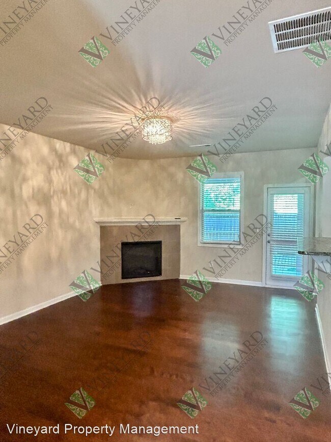 Foto del edificio - 3 br, 2.5 bath House - 401 Franklin Lane