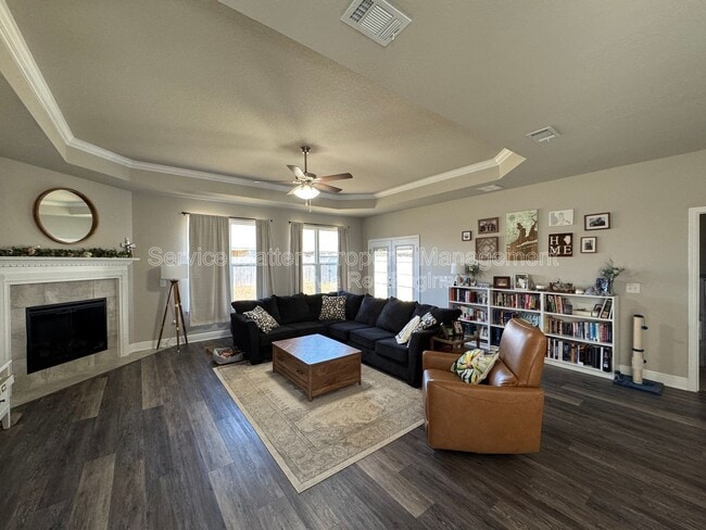 Building Photo - 5337 Parkside Dr