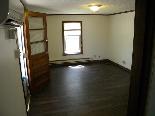 Living Room - 22 Franklin Ave