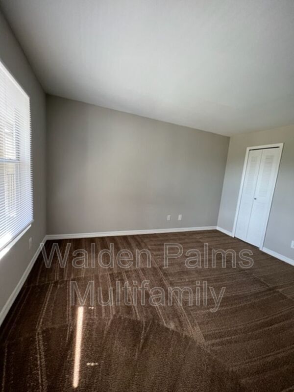Foto del edificio - 4756 Walden Cir