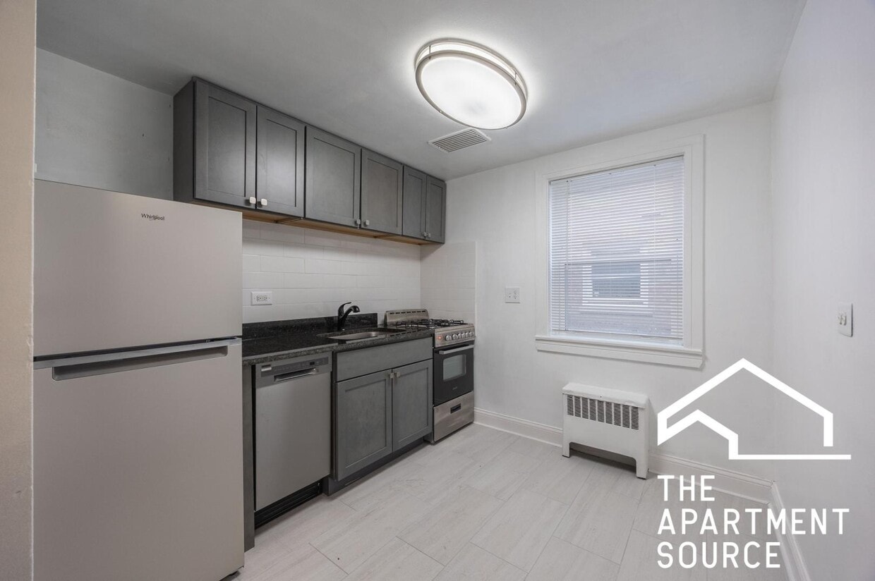 Photo - 6709 North California Avenue #GS
