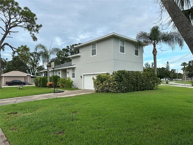 Foto del edificio - 117 Shore Dr Pl