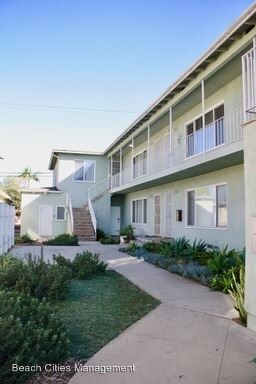 Foto principal - 4436 Lakewood Blvd