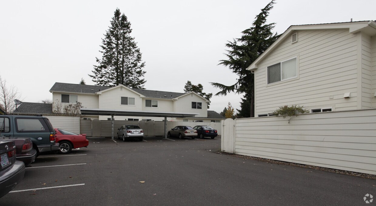 Foto del edificio - 1255-1265 NW Trail St