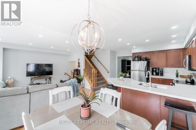 Photo du bâtiment - 63 Feint Dr