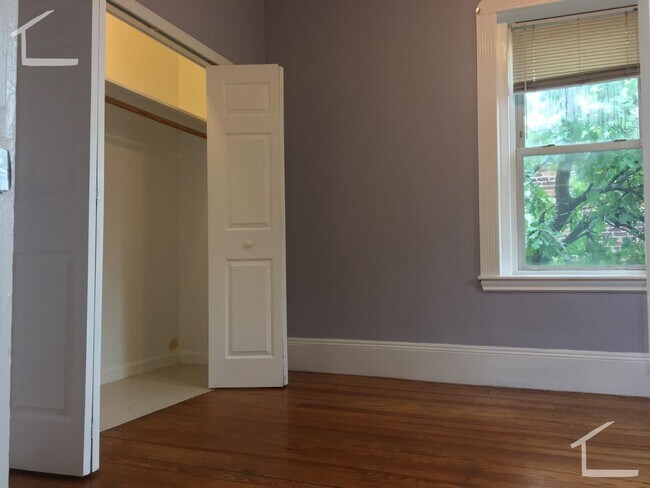 Building Photo - 15 Litchfield St
