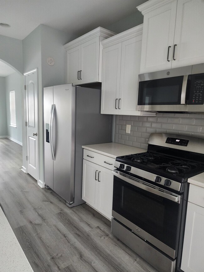 Foto del edificio - 5527 Redleaf Rose Dr