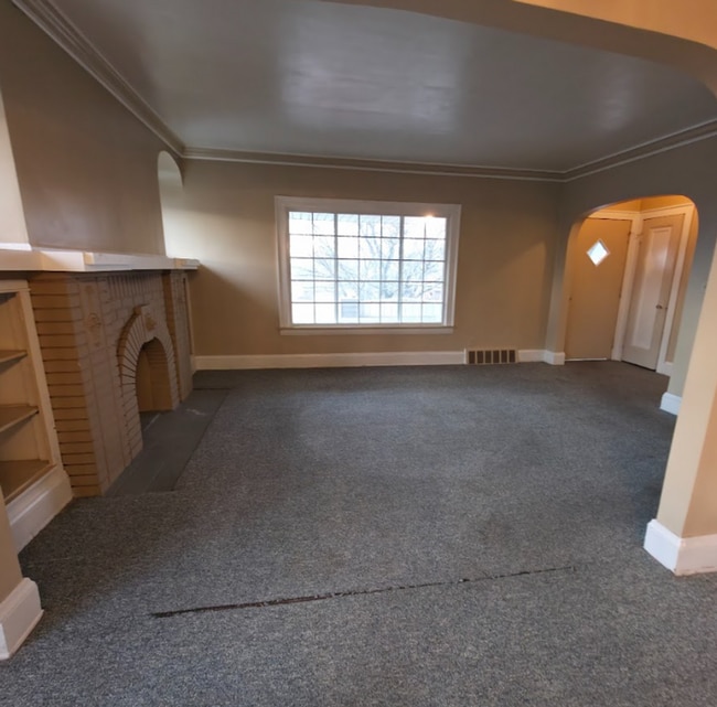 Foto del edificio - 18214 LaSalle Ave.