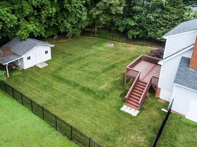 Building Photo - 3832 Doeskin Dr