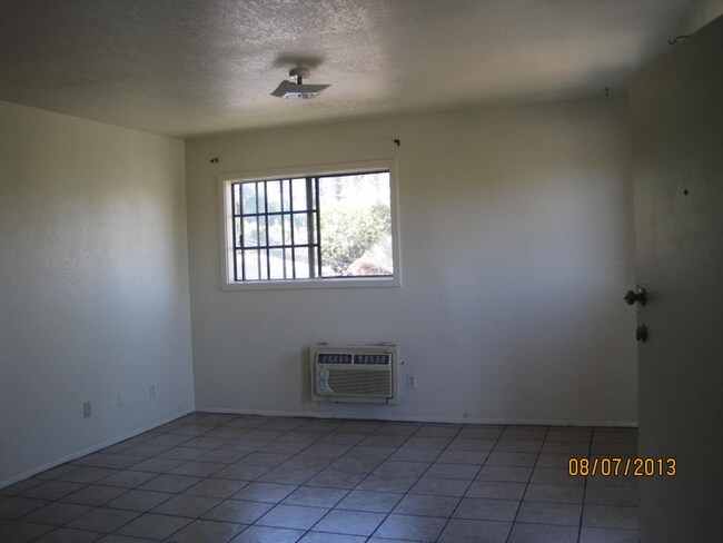 Building Photo - 4772 Templeton St