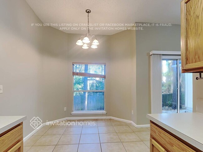 Foto del edificio - 4407 Jiggermast Ave